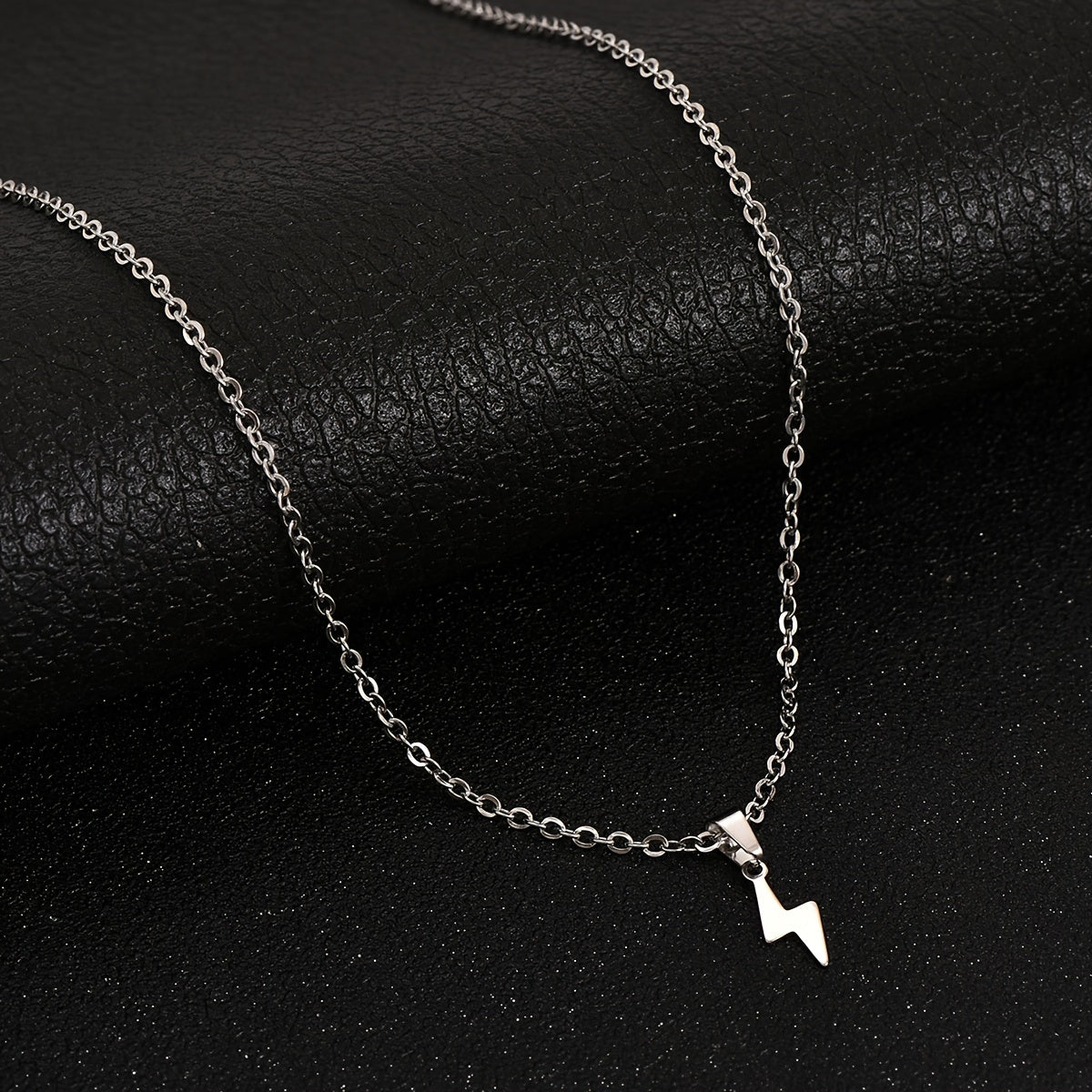 TeeShop "Lightning Pendant" Ncklace
