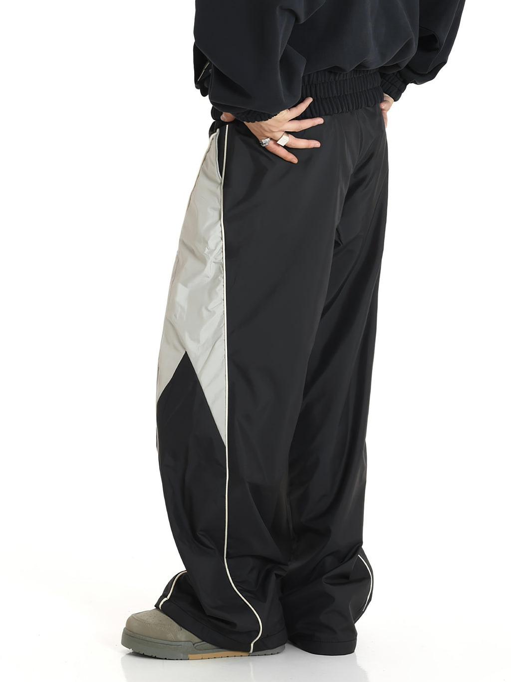 TeeShop "Bi-Tone Baggy" Loose-Fit Trackpants